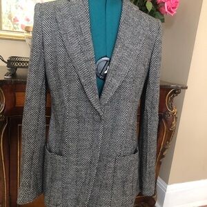 Giorgio Armani 100% wool size 42/6 blazer
Made in Italy